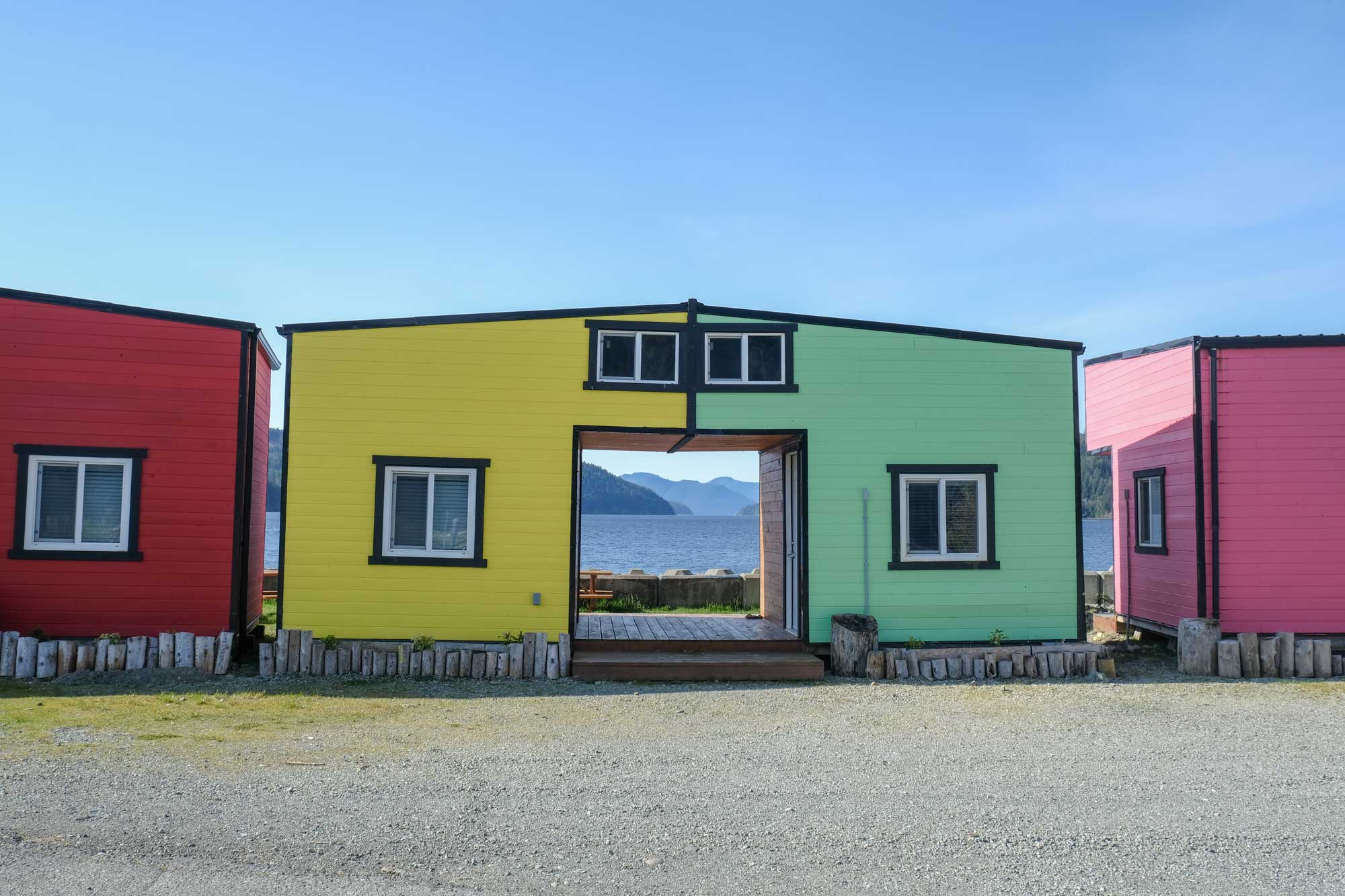 Green-Cabin-Ext